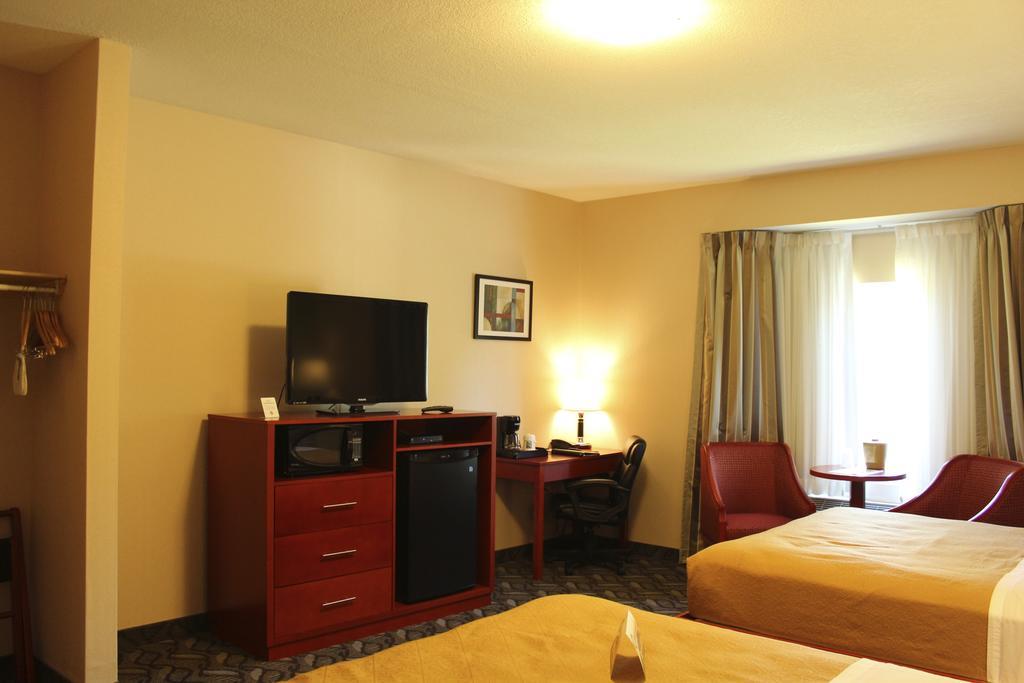 Quality Inn Southampton Extérieur photo