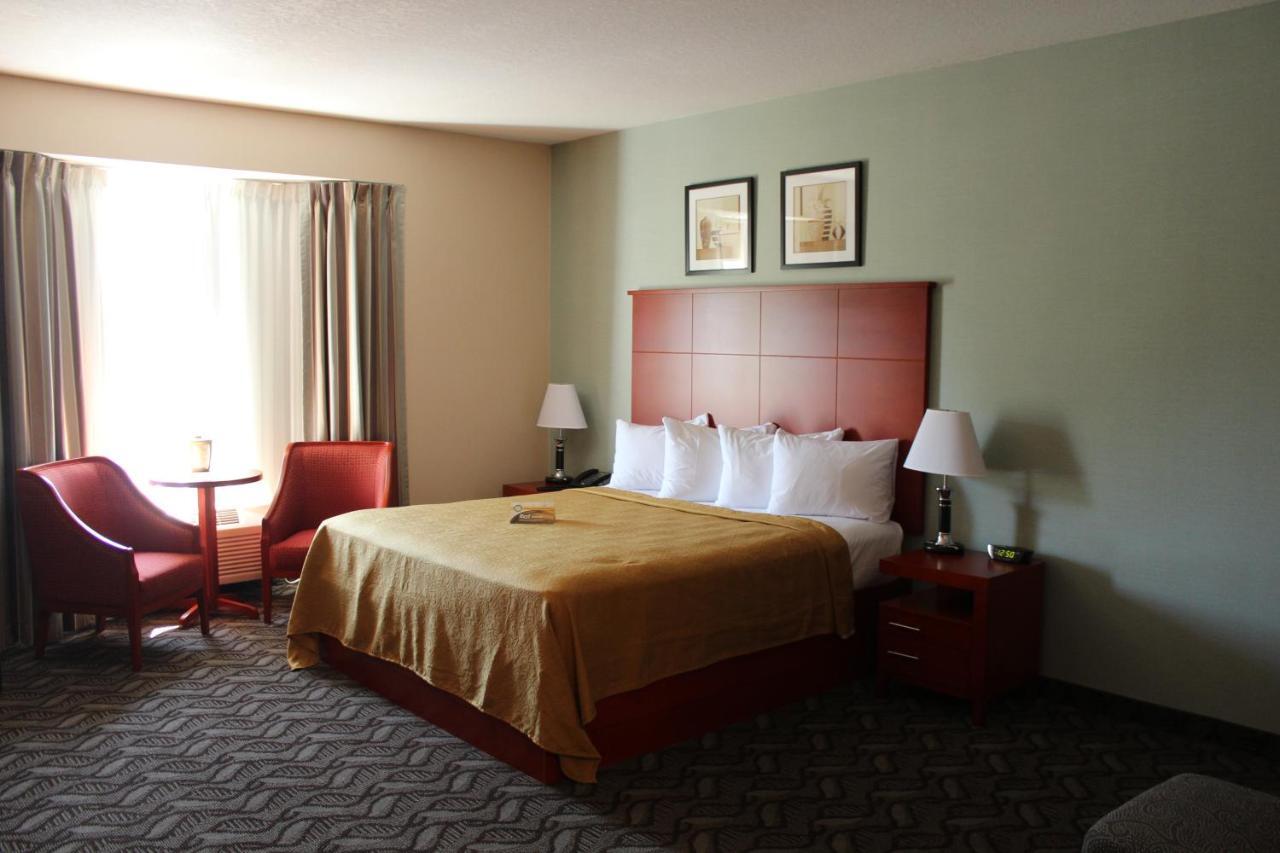 Quality Inn Southampton Extérieur photo